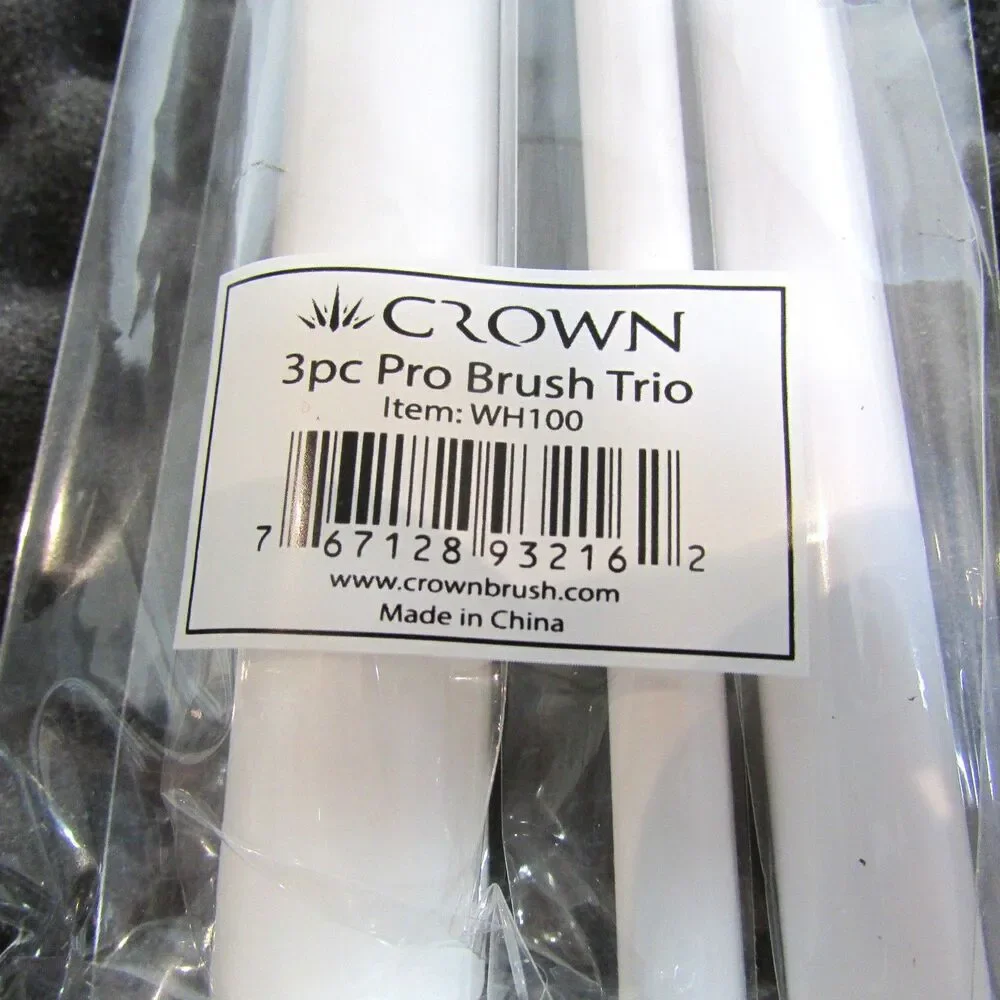 New! Crown Pro Brush 3 PC Set Makeup Brushes $29.99